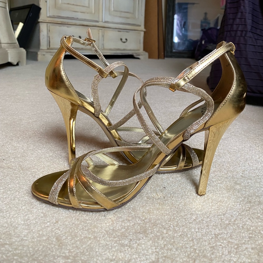 Aqua brand Gold and Sparkle Crisscross Strap Stiletto
